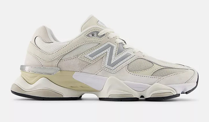NEW BALANCE 9060 SEA SALT con MOONBEAM e Turtledove