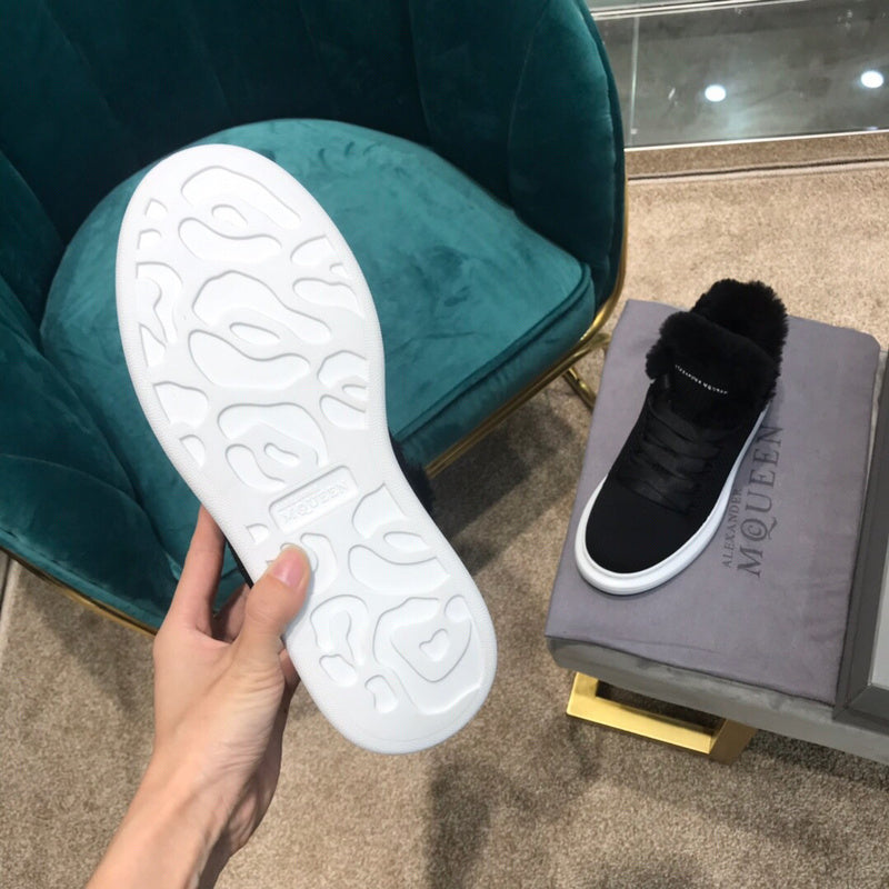 ALEXANDER MCQUEEN