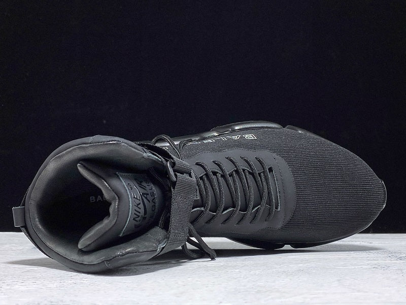BALENCIAGA