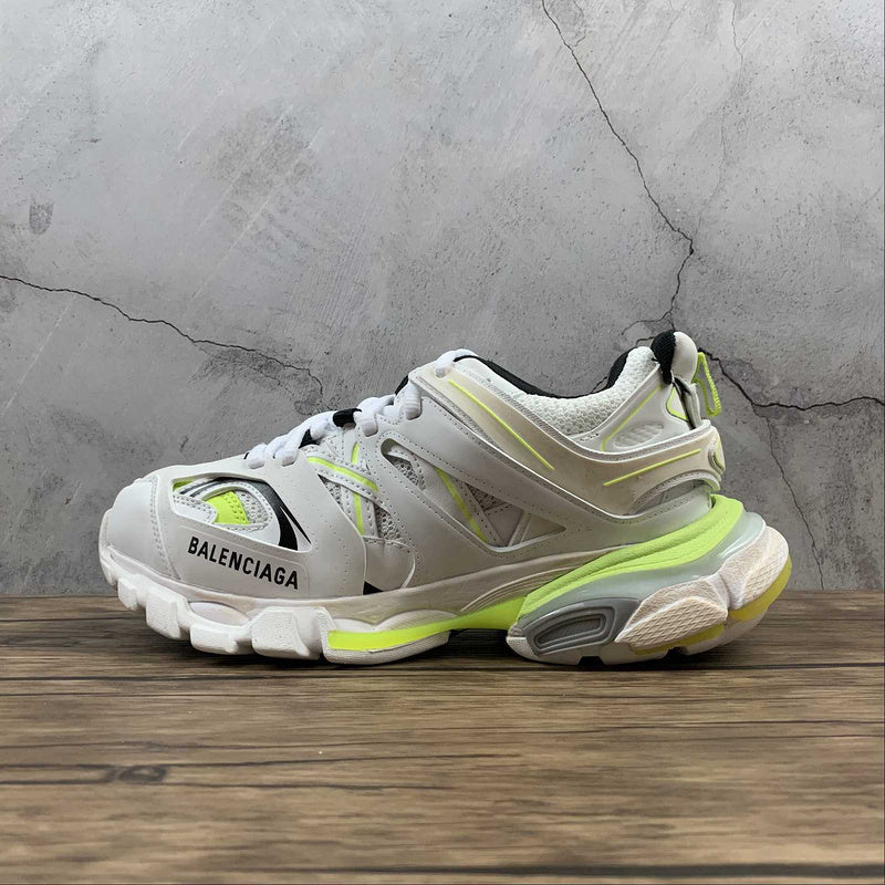 BALENCIAGA