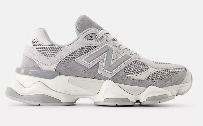 NEW BALANCE 9060 SLATE GREY con RAINCLOUD