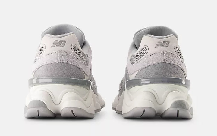 NEW BALANCE 9060 SLATE GREY con RAINCLOUD